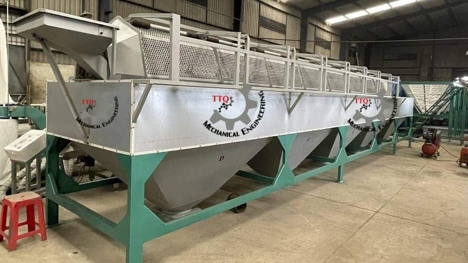 Automatic Raw Cashew Nut Grading Machine